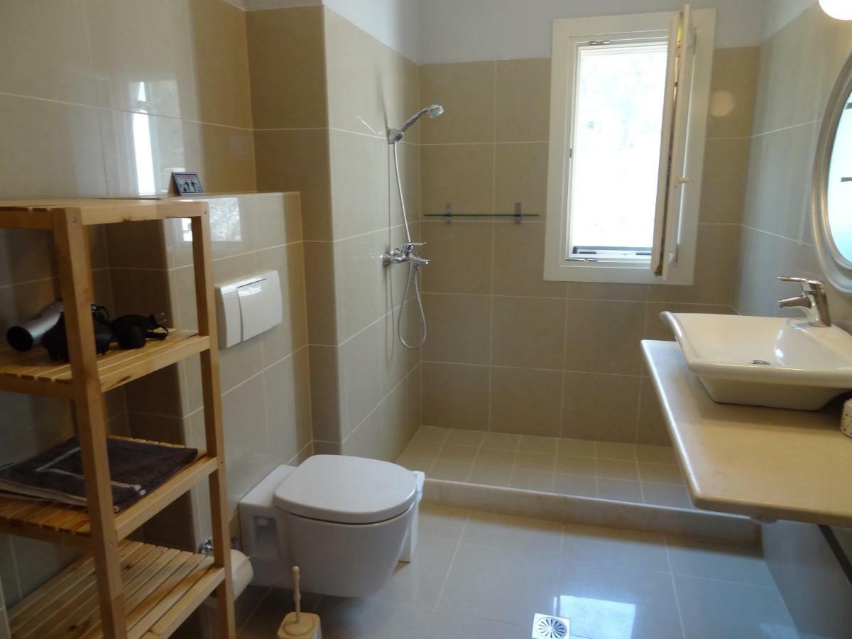 Villa Elaia Suites & Apartments No.2 Gaios Dış mekan fotoğraf
