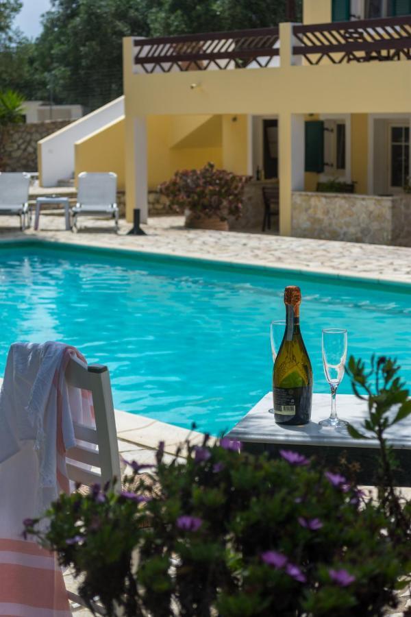 Villa Elaia Suites & Apartments No.2 Gaios Dış mekan fotoğraf